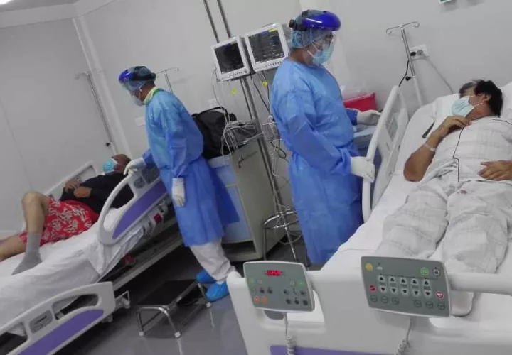 La cobertura de la población meta a partir de los 5 años es de 84% con primera dosis; 73.7% con dos dosis y 48.4% con dosis de refuerzo. Foto: Archivos
