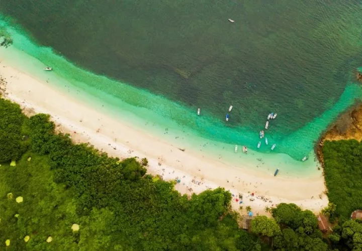 Miguel Batista aboga para que el proyecto de ley que crea el patronato de Isla Iguana. se retome. Foto: MiAmbiente