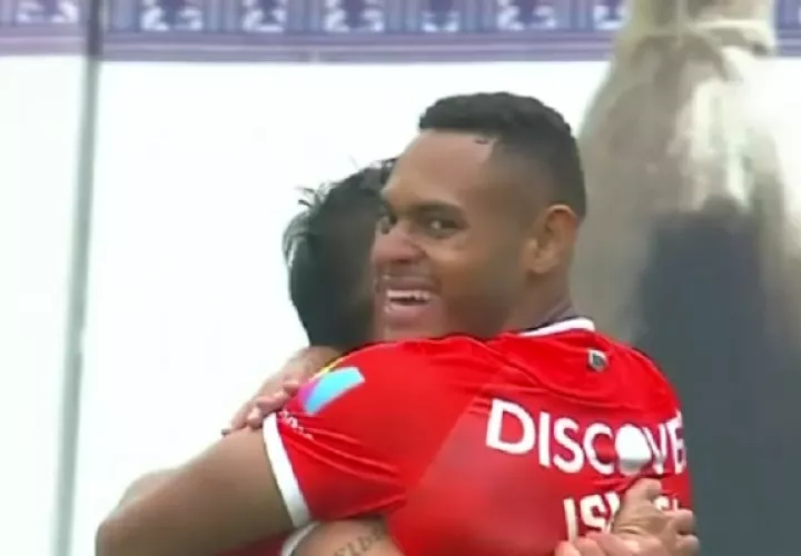 Ismael Díaz festeja su gol con Universitario. Foto: Captura de video.