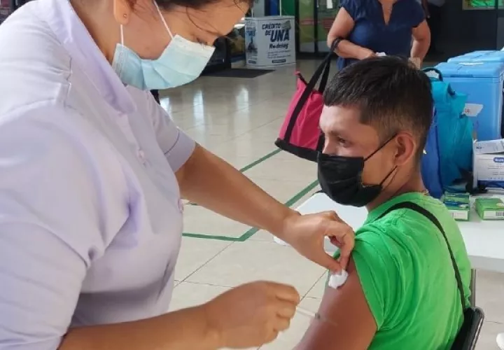 Las autoridades de Salud esperan para las próximas semanas alcanzar un índice de positividad menor de 5.1.