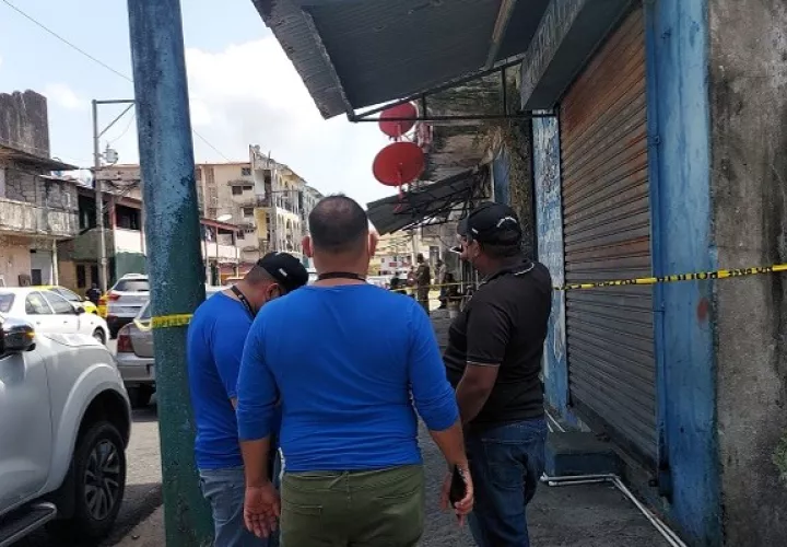 El área fue acordonada por la Policía Nacional con cinta amarilla. Foto: Diomedes Sánchez