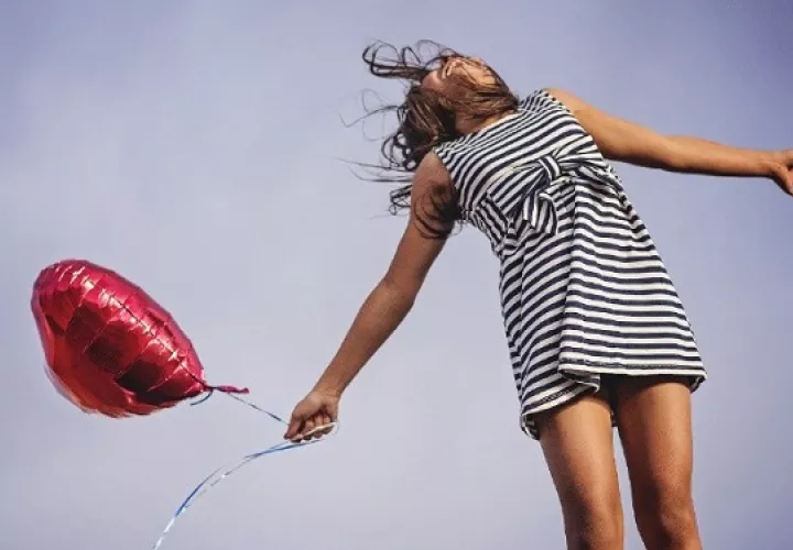 No esperen que otra persona los sorprenda con un detalle.  Foto: Ilustrativa / Pixabay