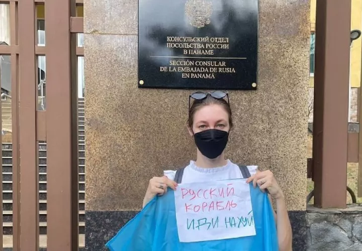 Protesta en la embajada Rusa en Panamá. Foto: Cortesía (Voz de la Diáspora)