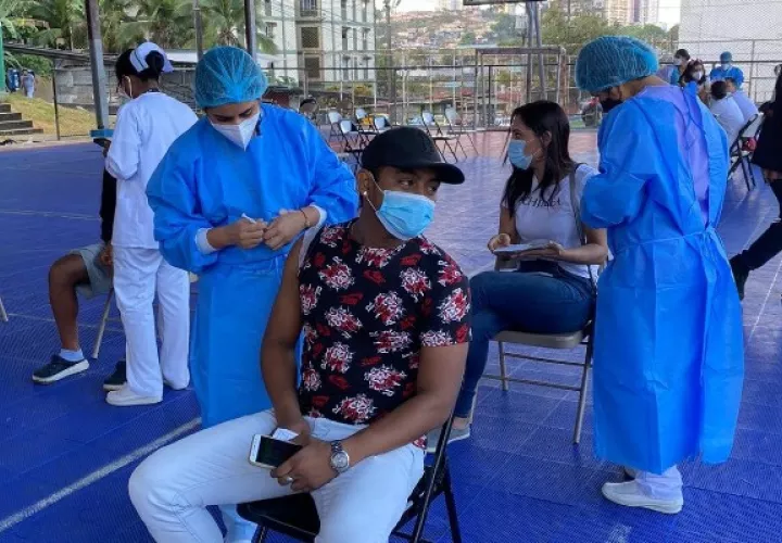 El 94% de los recluidos en UCI no están vacunados. Foto: Cortesía Minsa