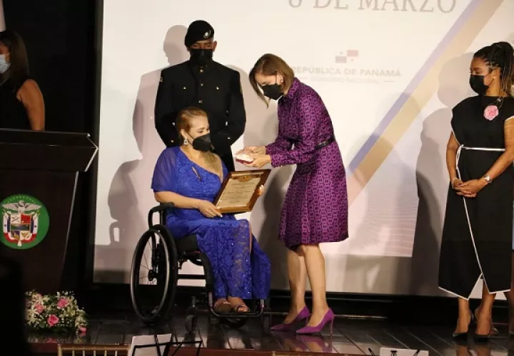 La mayor inspiración de Anyelin para levantarse y seguir adelante fueron su hijo y su familia.
