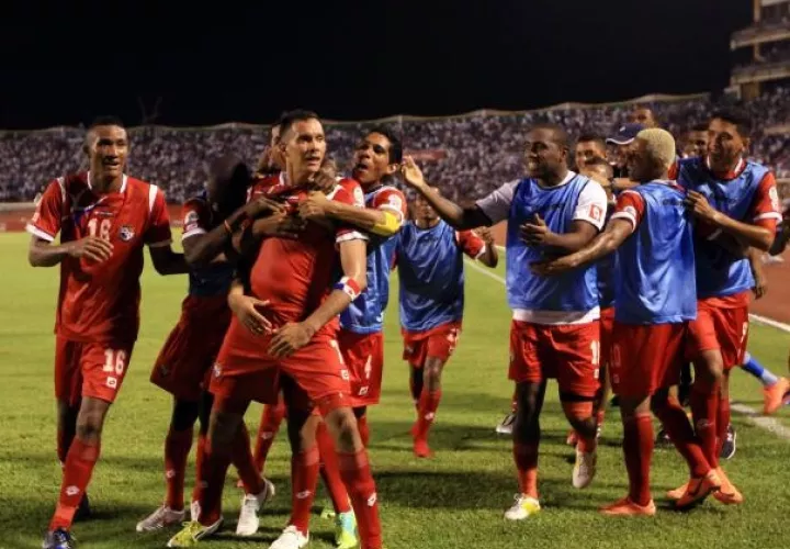 El panameño Blas Pérez firmó un doblete ante Honduras el 8 de junio de 2012. Foto: EFE