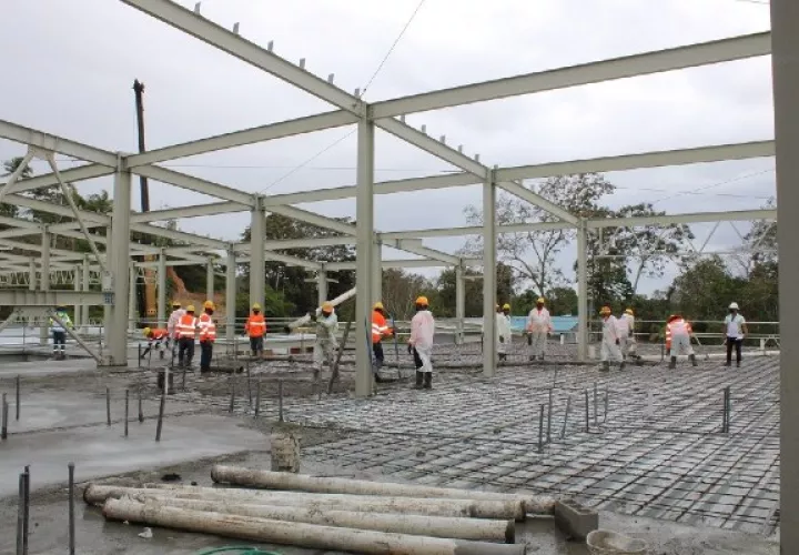 Este nuevo hospital tiene un costo de 41.5 millones de dólares, en beneficio de la comunidad bocatoreña. Foto. Mayra Madrid