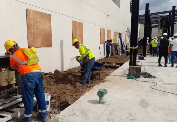 A todo pulmón, cuadrillas  trabajan en la obra y la expectativa es que sea entregada de manera total a finales del año 2023.  Cortesía CSS