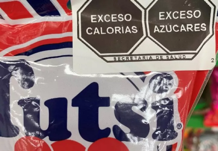 Nutricionista español Julio Basulto exige "políticas públicas integrales y no parches". Foto: EFE