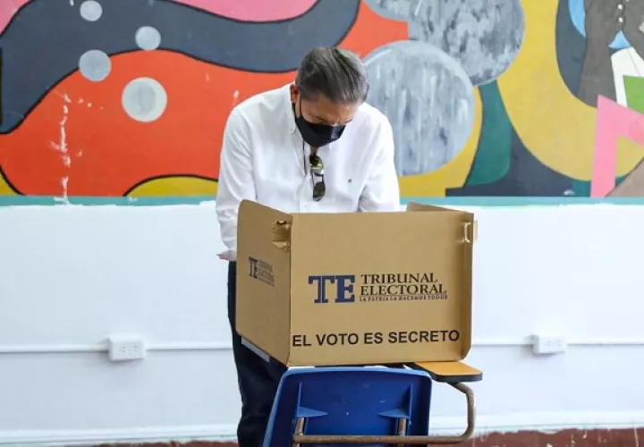 Cortizo respeta las instituciones democráticas.