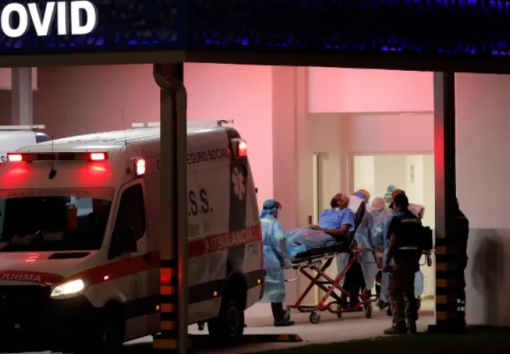  Minsa indica que hay 14 pacientes hospitalizados por el coronavirus en Unidades de Cuidados Intensivos (UCI). Foto: EFE