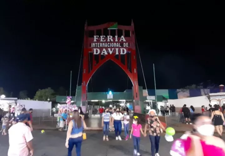 Se espera que este domingo ingresen más personas a la Feria Internacional de David. Foto. José Vásquez