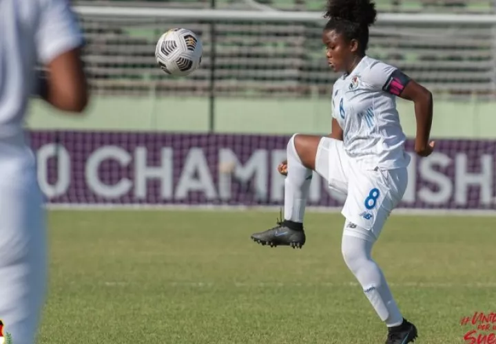 Deysiré Salazar, mediocampista del seleccionado panameño. Foto:FEPAFUT