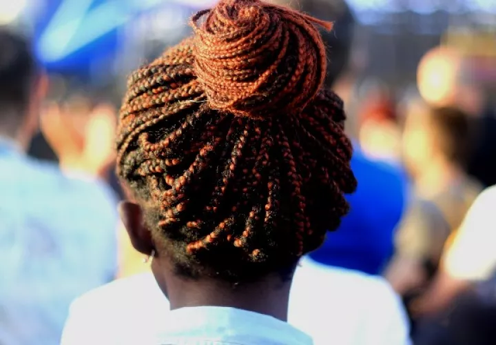Niñas, mujeres y adolescentes  negras son cosificadas hasta  en el ámbito escolar. Foto: Pixabay