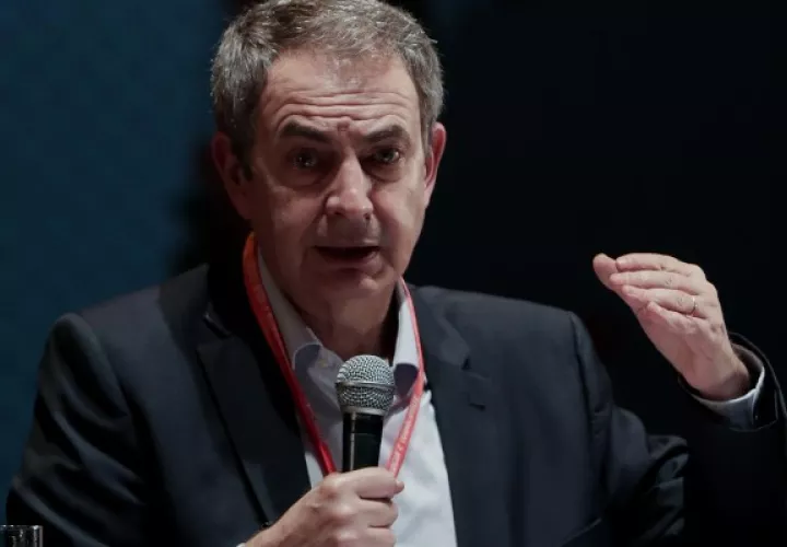 La globalización no puede ser satanizada porque fue la que permitió que 800 millones de chinos abandonaran la pobreza, dice José Luis Rodríguez Zapatero. Foto: EFE