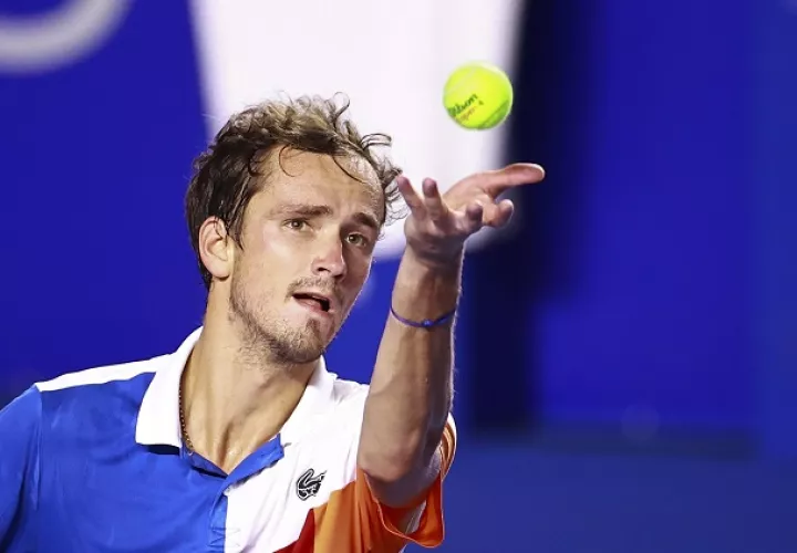 Daniil Medvedev se convirtió en el primer tenista desde 2004 en llegar a la cima del tenis masculino, que no sea Federer, Nadal, Djokovich y Murray. Foto: EFE