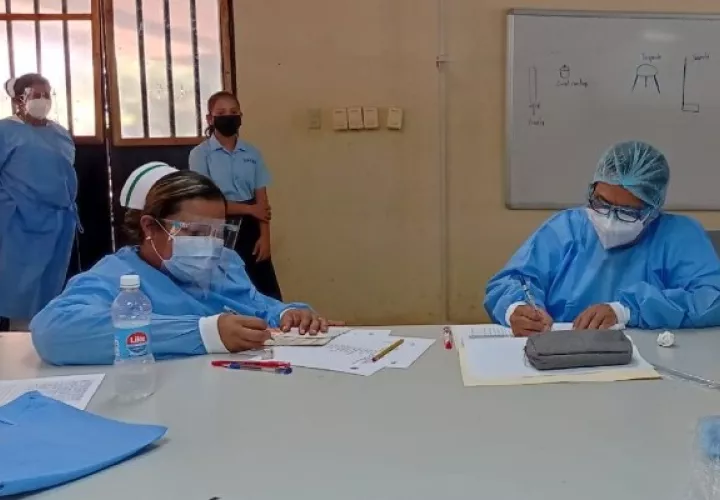 Este miércoles llegó un lote de 48,000 dosis pediátricas, el cual refuerza la estrategia de vacunación en las escuelas. Foto: Cortesía