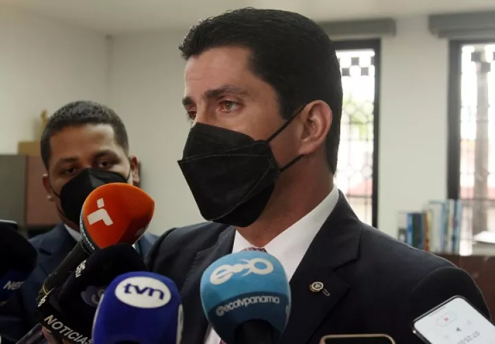 El presidente de la Cámara de Comercio, José Ramón Icaza, aboga porque se fortalezca las capacidades de los sectores productivos para que puedan competir. Foto: Víctor Arosemena 