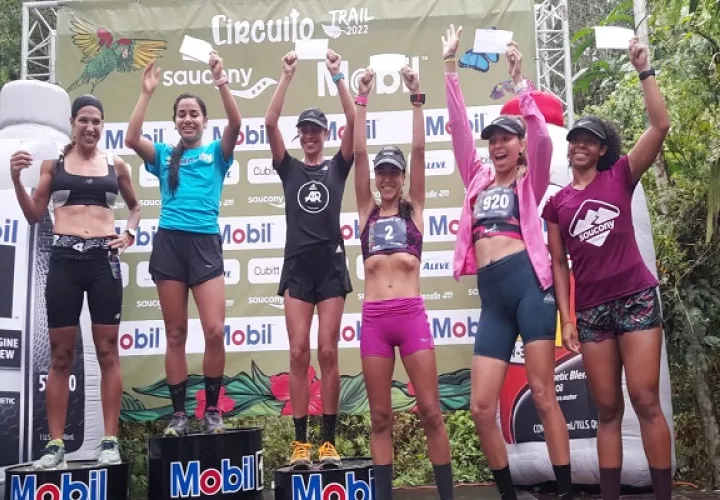 Ganadoras del Circuito Trail. Foto Cortesia