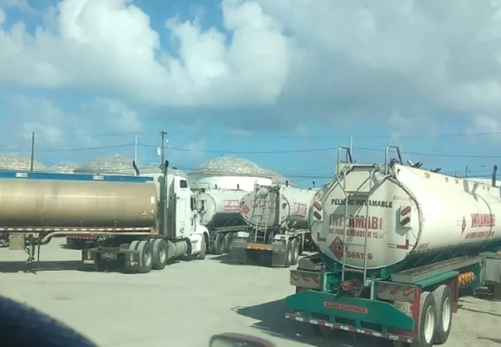 Este transporte traslada el 85% de los combustibles en Panamá. Foto: Cortesía