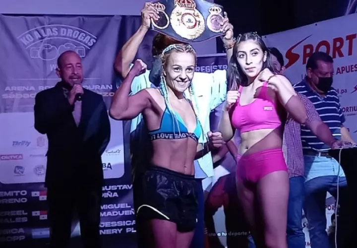Yessica Boop de Argentina defiende su título mundial (izq.) y Jessica Plata de México.