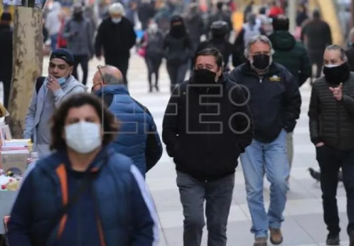 Las autoridades chilenas reiteraron la "plena vigencia de las normas generales que regulan el ingreso al país por los diferentes pasos fronterizos". Foto: EFE