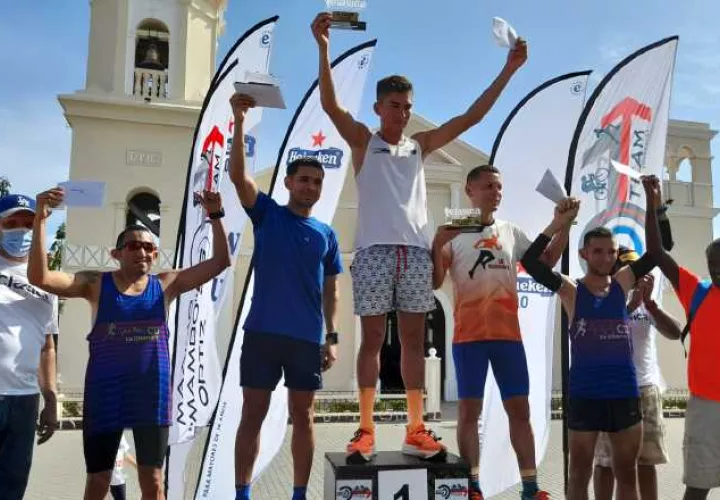 Daniel González se impuso en la rama masculina en Aguadulce. Foto:Cortesía