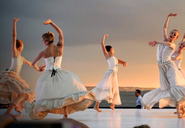 Con este día buscan rendir homenaje a la danza como una disciplina de arte universal y diversa. Foto: Pexels/Ilustrativa
