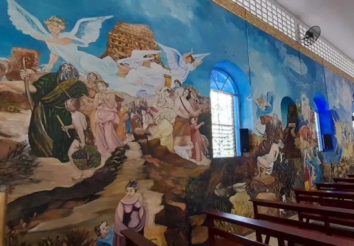 La Catedral San José de David cuenta con 32 murales. Foto. José Vásquez 