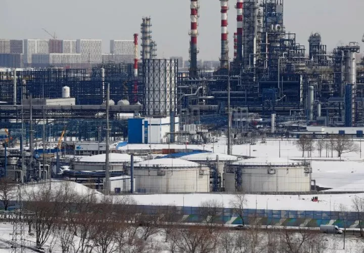 La UE ha aprobado cinco paquetes de sanciones a Rusia desde el pasado 22 de febrero. Foto:EFE