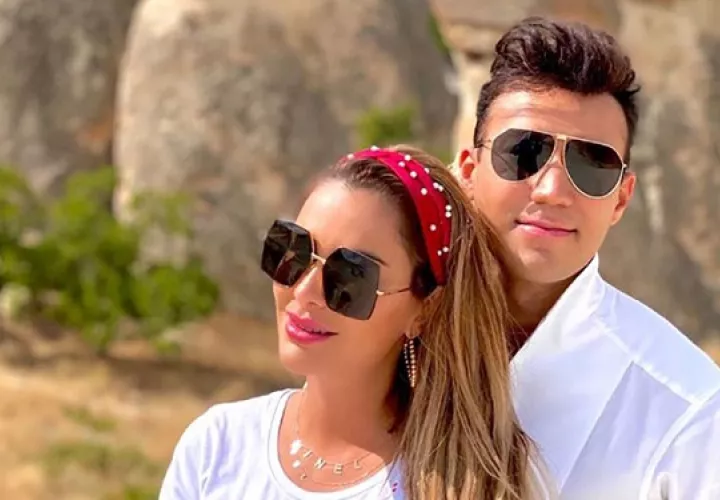 Ninel Conde y Larry Ramos. Foto: Instagram