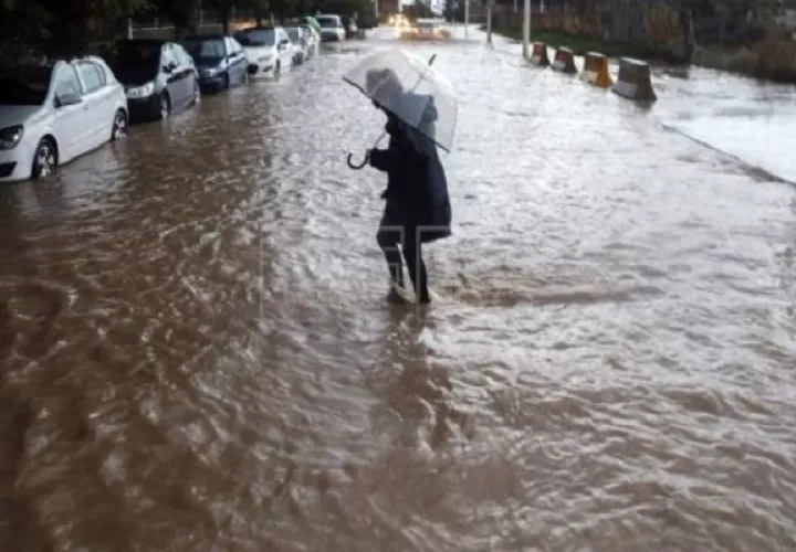 Las lluvias ya comenzaron en el país. Foto: EFE