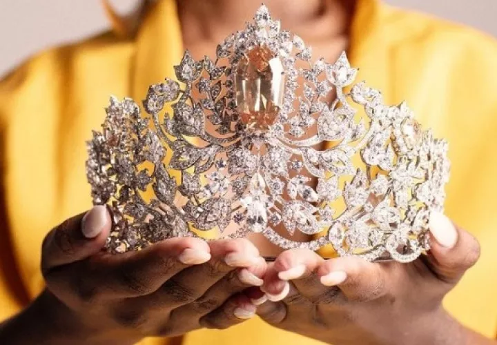 La corona el  'Poder de la unidad'. Foto: @missuniverse