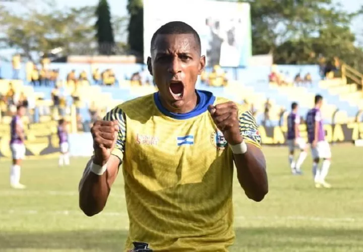 Nicolás Muñoz, jugador de Atlético Limeño. Foto:Twitter