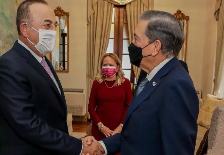 Ministro turco de Relaciones Exteriores, Mevlut Cavusoglu, se reunió con autoridades panameñas. Foto: Cortesía
