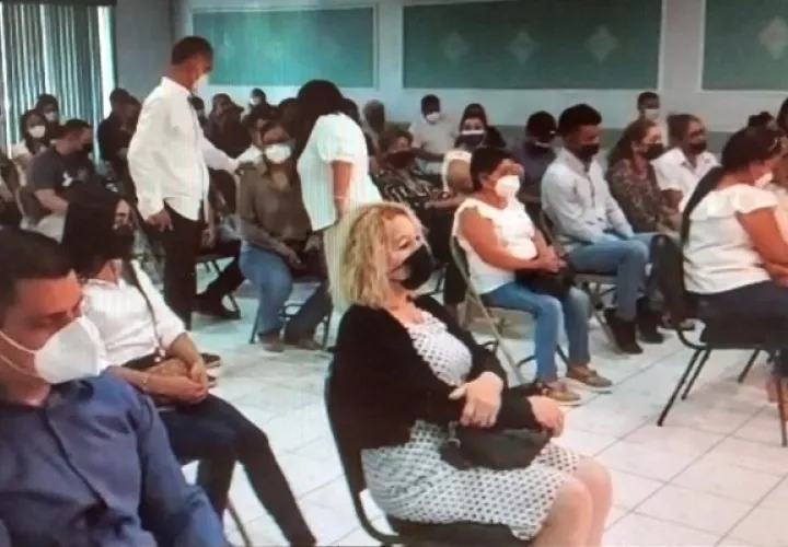 Los familiares y amigos de Stefannie pidieron justicia y que se llegue a lo último. Foto: Mayra Madrid 