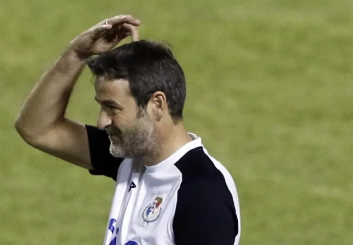 Thomas Christiansen nada se ha dicho sobre su posible renovación. Foto:EFE