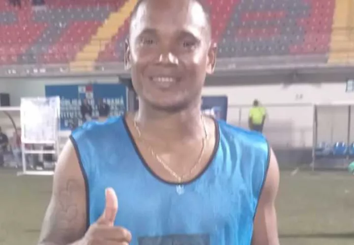 César 'Bombo' Medina  del Alianza. Foto: @Jaime_ChjavezR