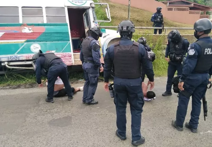Seis personas fueron detenidas durante las protestas en Colón. Foto. Diomedes Sánchez