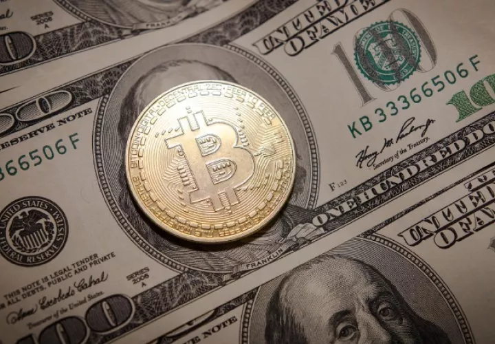 La criptomoneda, la guerra de Ucrania,  la inflación y la tasa de interés, son tema que mantiene bajo observación el  Sistema Financiero local. Pixabay