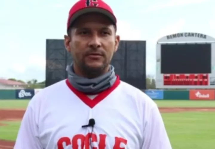 Davis Romero, lanzador de Coclé. 
