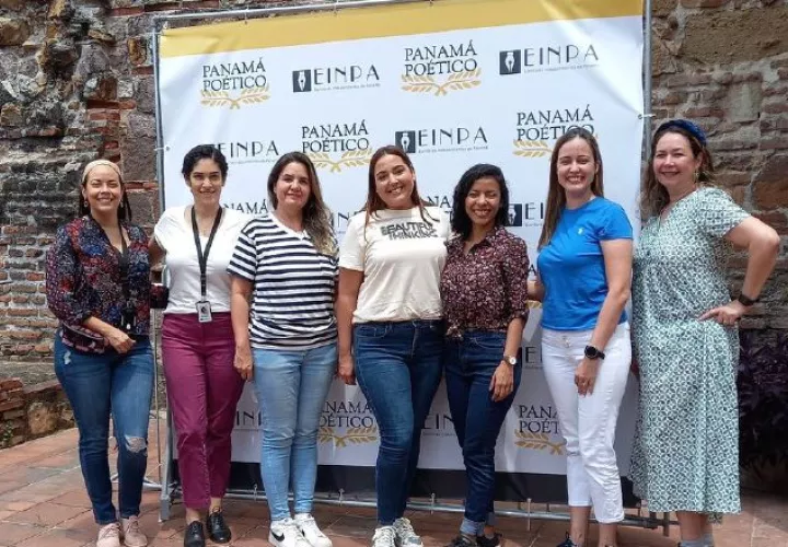 a comunidad de escritores independientes ha participado en varias actividades literarias. Instagram / Einpa