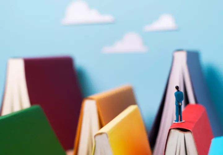 Habrá presentaciones y venta de libros. Foto: Ilustrativa / Freepik