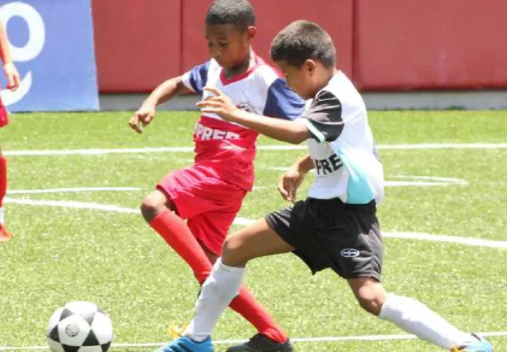 Torneo de fútbol, 'Las Estrellas de San Miguelito'. Foto: Cortesía