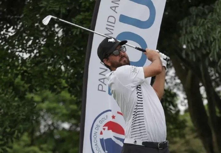 Rafael Carles, en una de sus mejores jornadas del torneo. Mientras que Gabriel Vallarino, firmó buena tarjeta. Cortesía/Apagolf