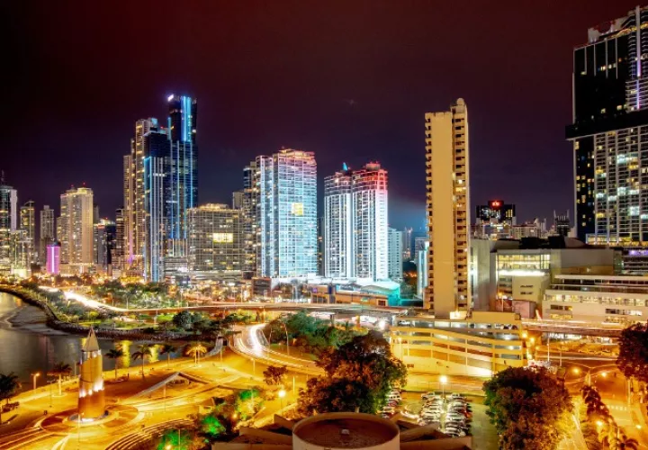 La Autoridad de Turismo proyecta la construcción de cinco mil nuevas habitaciones en el país. Foto: Pixabay