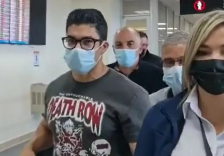 Jerry Rivera en el Aeropuerto Internacional de Tocumen. Foto: Instagram / @panamaimage1