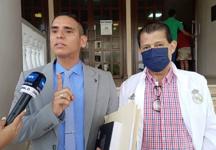 Kevin Moncada y Amado Arjona durante la audiencia del día de hoy. Víctor Arosemena.