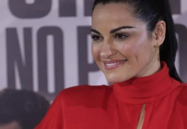Maite Perroni.  Foto: EFE / Fernando Alvarado
