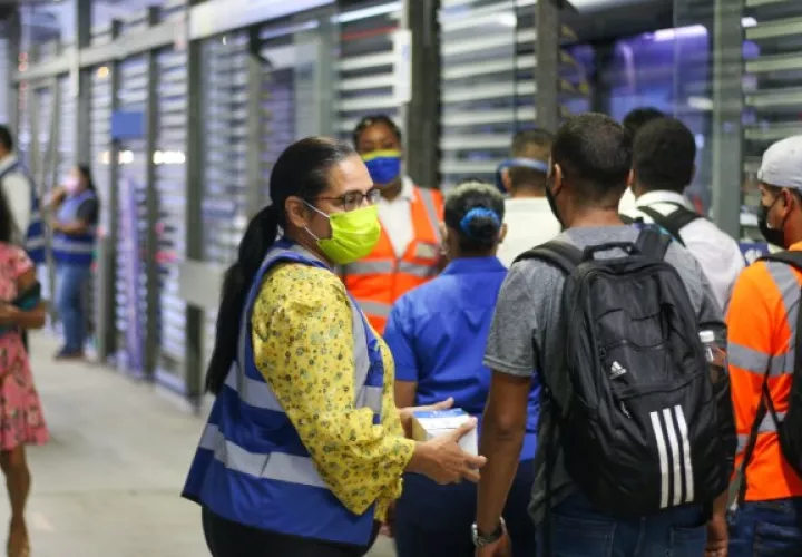 Una 30 rutas troncales del metrobús fueron suspendidas. Foto: Cortesía
